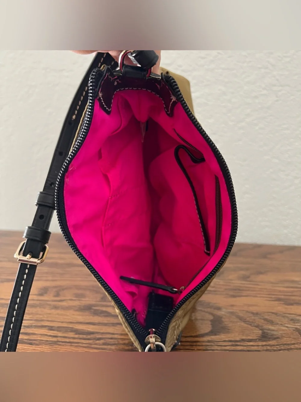 Vintage Dooney & Bourke Nylon Adjustable Crossbody Bag